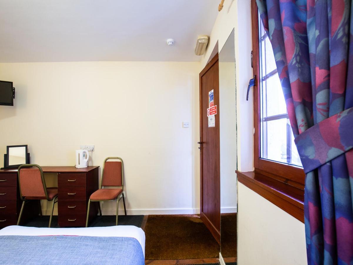 Longforgan Coaching Inn Dundee Kültér fotó